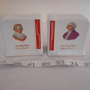 Vintage art deco white red ceramic Salt & Pepper